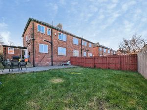 Photo 17- click for photo gallery